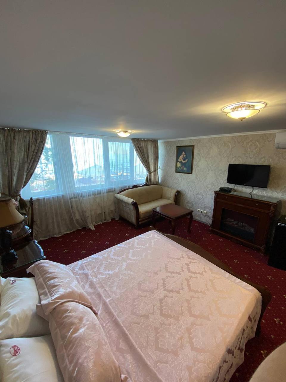 Shalanda Hotel Odessa Eksteriør billede