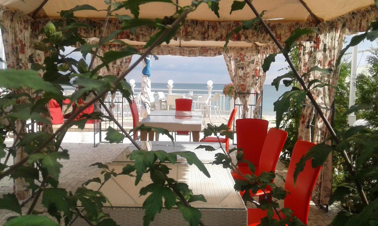 Shalanda Hotel Odessa Eksteriør billede
