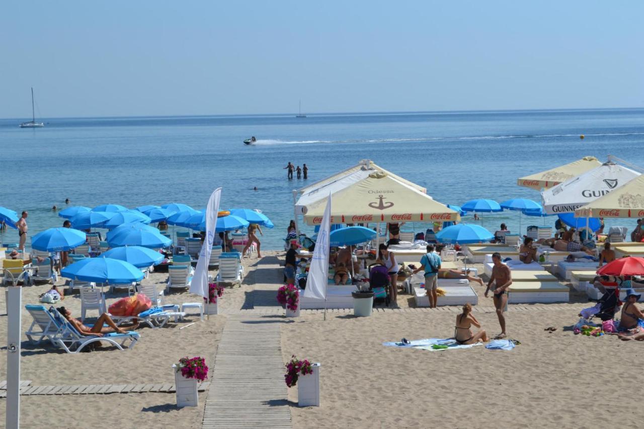 Shalanda Hotel Odessa Eksteriør billede