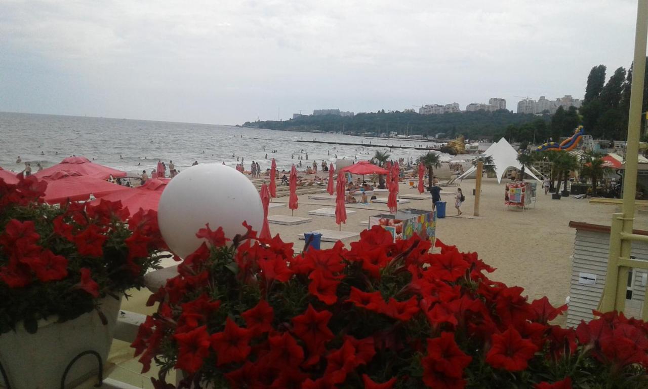 Shalanda Hotel Odessa Eksteriør billede